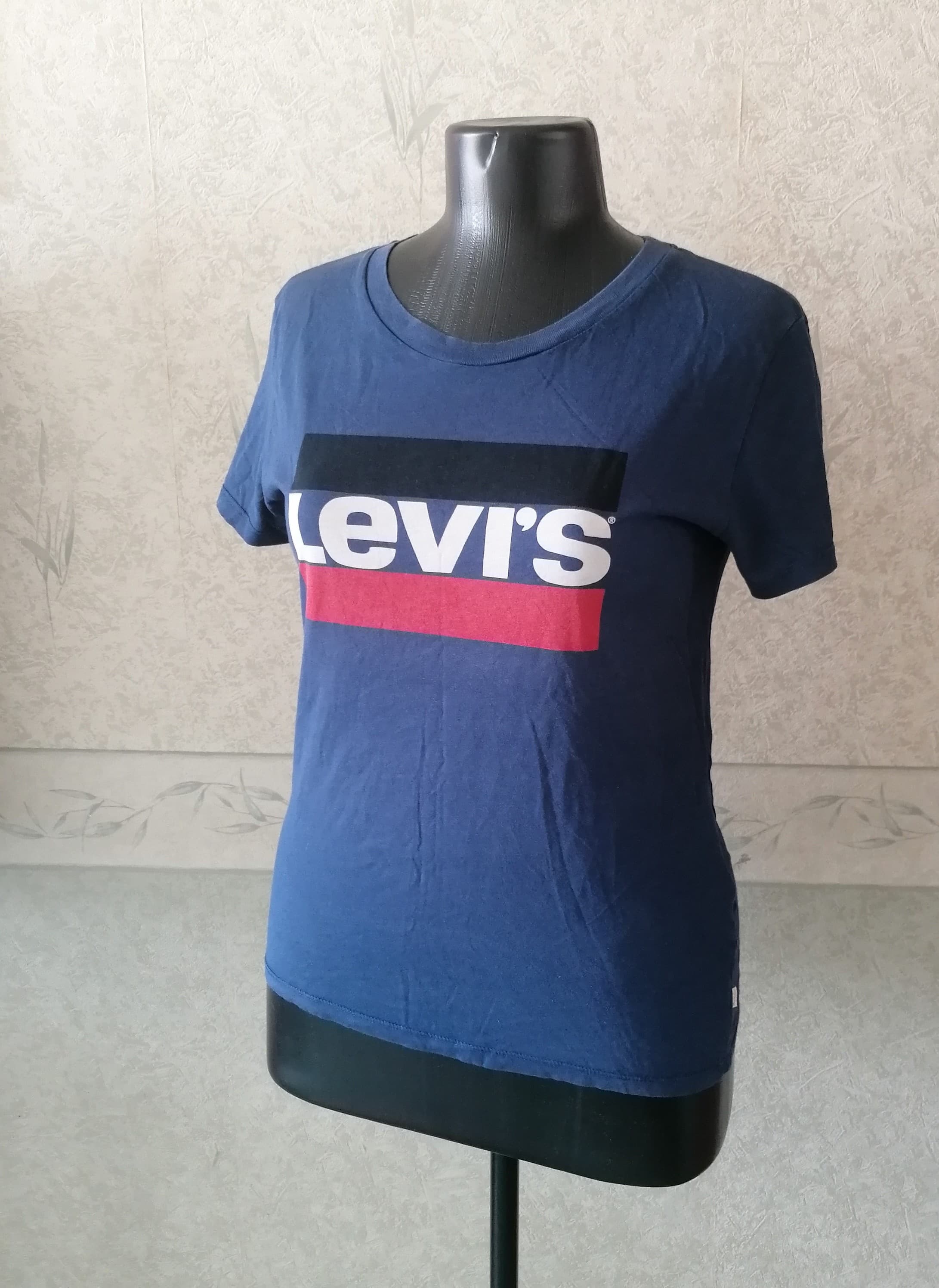Футболка женская Levis из Европы