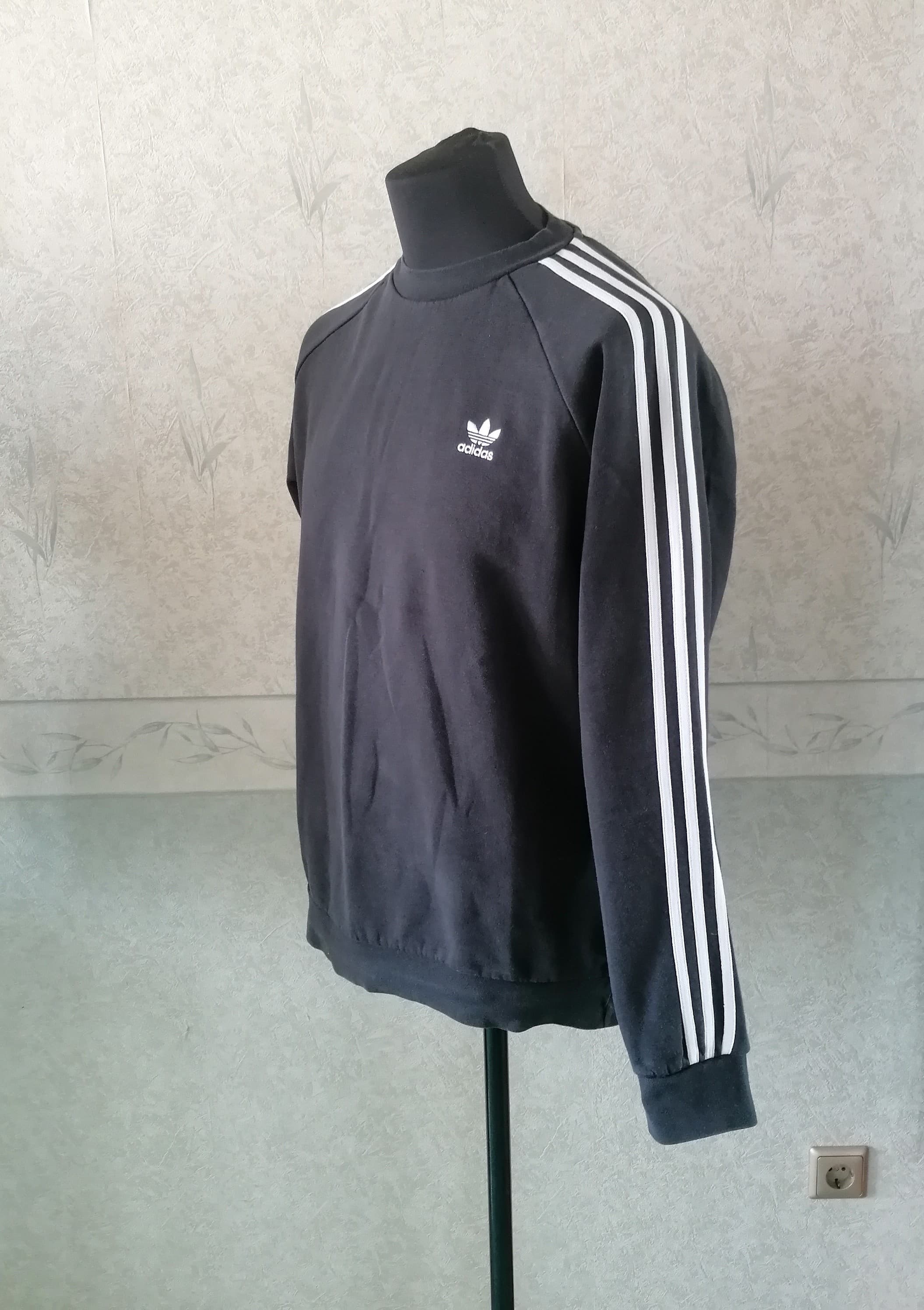 Кофта Adidas из Европы (размер м)